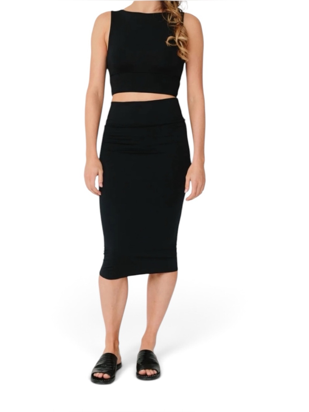 THE ONE PENCIL SKIRT
